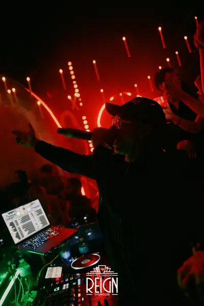 Hurrican&nbsp;X — live photo 12
